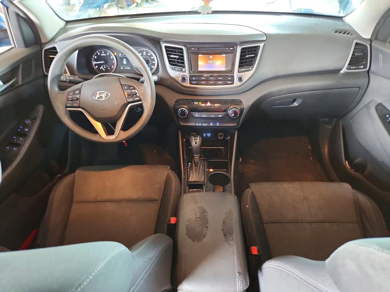 2016 HYUNDAI TUCSON SE