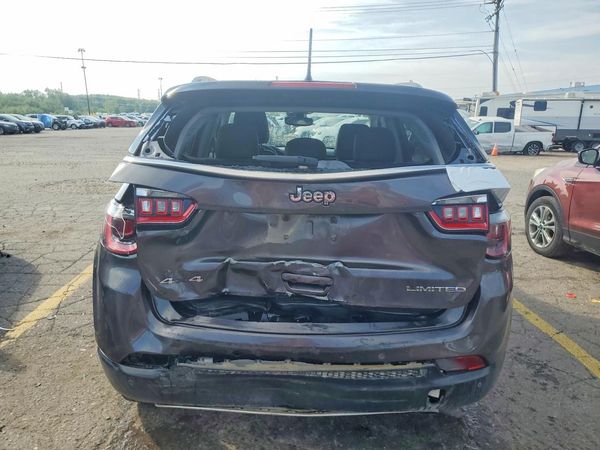 2022 JEEP COMPASS