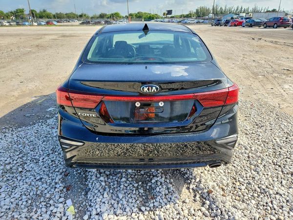 2021 KIA FORTE