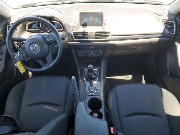 2016 MAZDA 3
