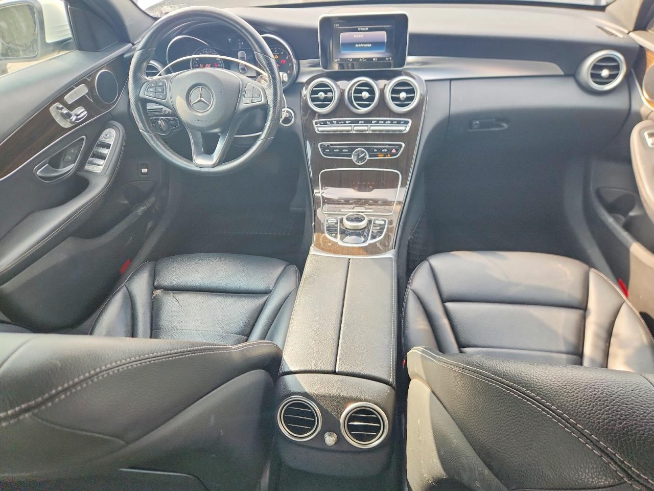 2018 MERCEDES-BENZ C C300d-4M