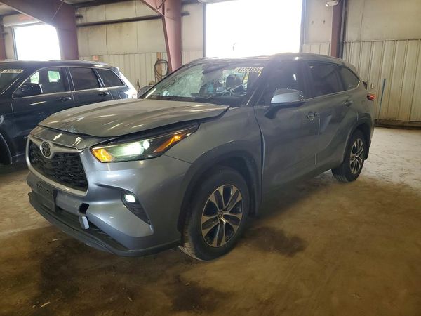 2023 TOYOTA HIGHLANDER
