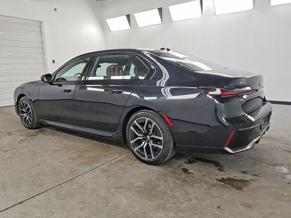 2026 BMW 740 xDrive