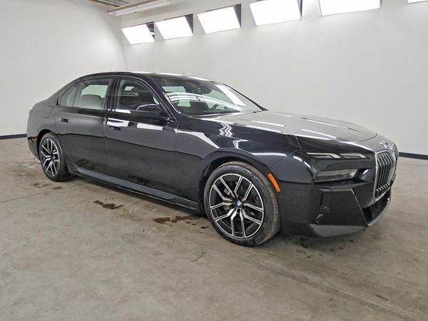 2026 BMW 740 xDrive