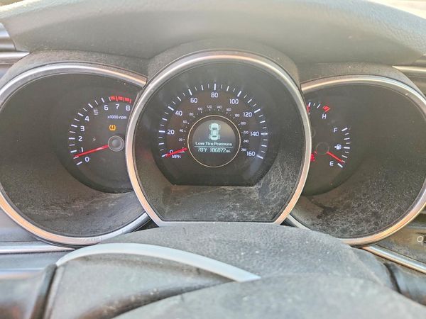 2014 KIA OPTIMA 2.4 LX STD/Conv
