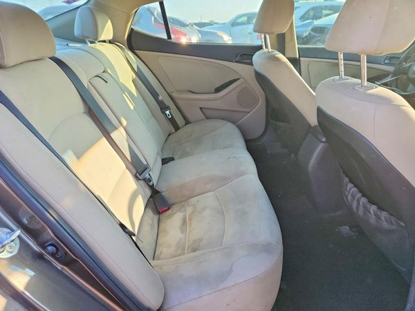 2014 KIA OPTIMA 2.4 LX STD/Conv