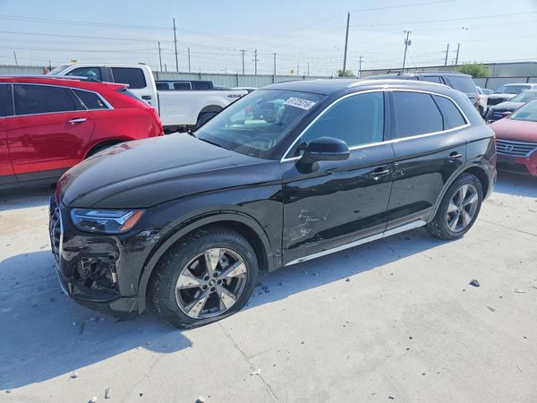 2022 AUDI Q5 quattro Premium Plus