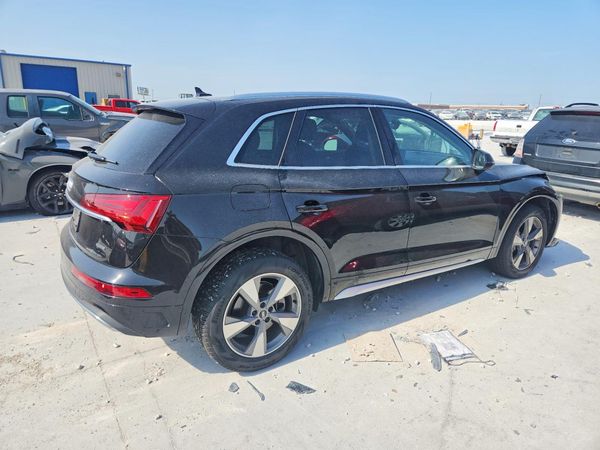 2022 AUDI Q5 quattro Premium Plus