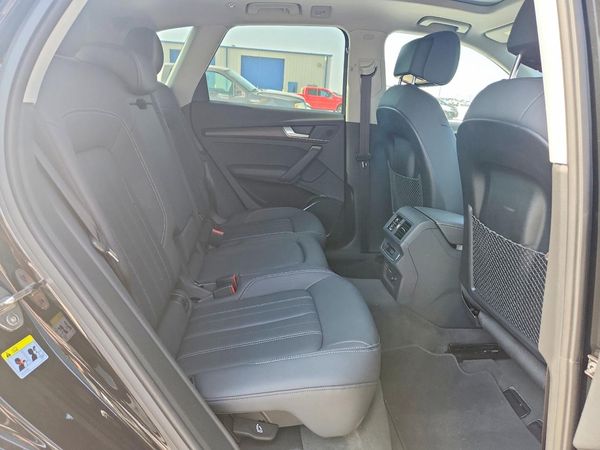 2022 AUDI Q5 quattro Premium Plus