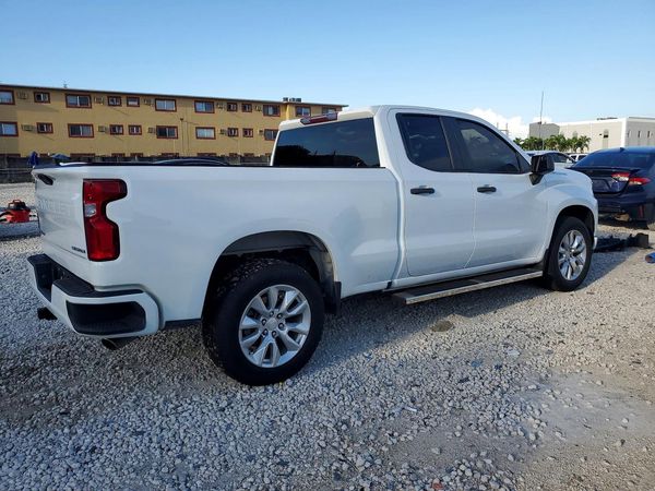 2021 CHEVROLET SILVERADO Custom