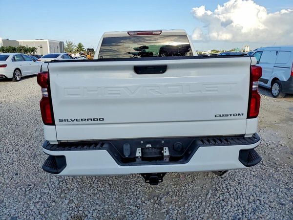 2021 CHEVROLET SILVERADO Custom