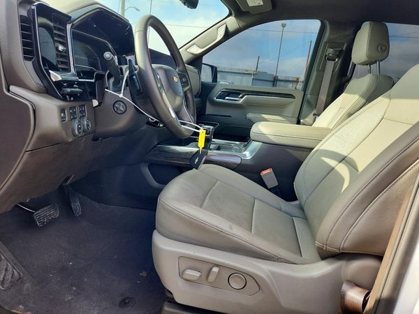 2025 CHEVROLET SILVERADO LTZ
