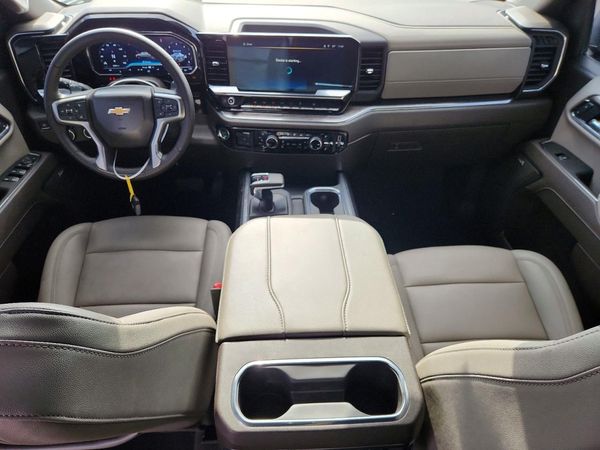 2025 CHEVROLET SILVERADO LTZ