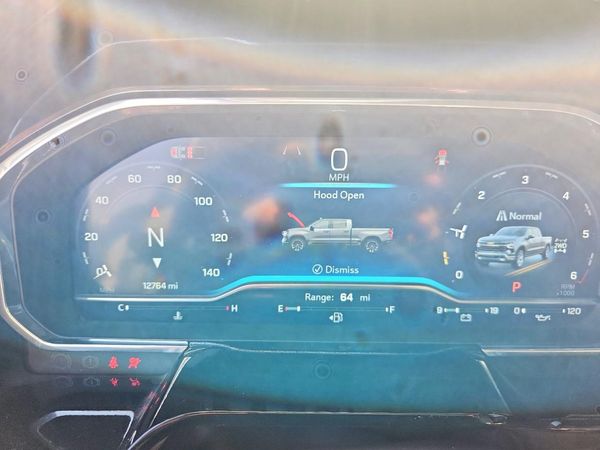 2025 CHEVROLET SILVERADO LTZ