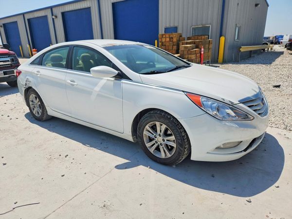 2013 HYUNDAI SONATA GLS/ GLS Popular