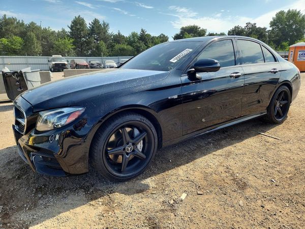 2017 MERCEDES-BENZ E