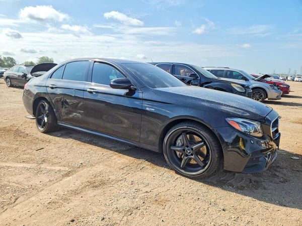 2017 MERCEDES-BENZ E