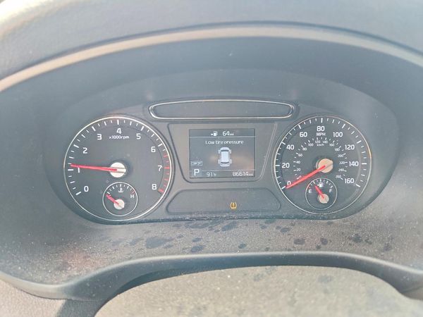 2019 KIA SORENTO L, LX, S