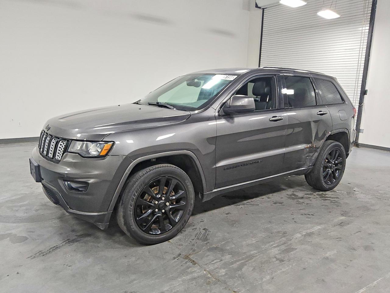 2019 JEEP GRAND CHEROKEE LAREDO 4X4