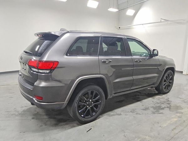 2019 JEEP GRAND CHEROKEE LAREDO 4X4