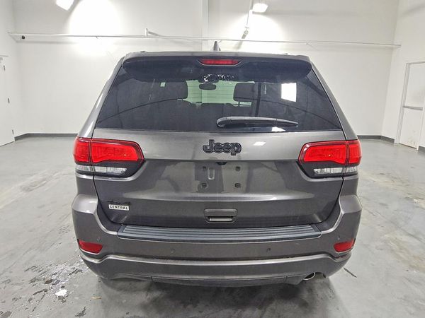 2019 JEEP GRAND CHEROKEE LAREDO 4X4