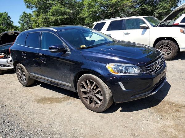 2016 VOLVO XC60