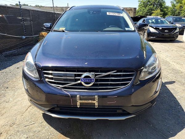 2016 VOLVO XC60