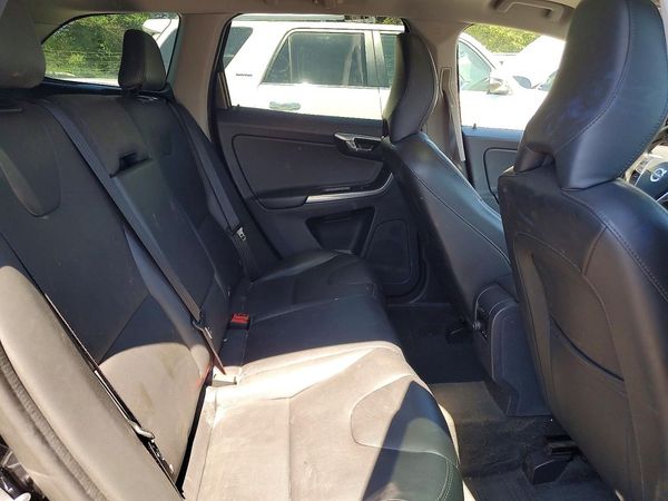 2016 VOLVO XC60