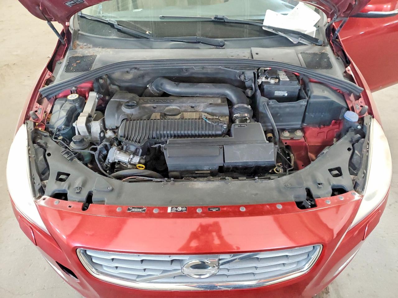2013 VOLVO S60
