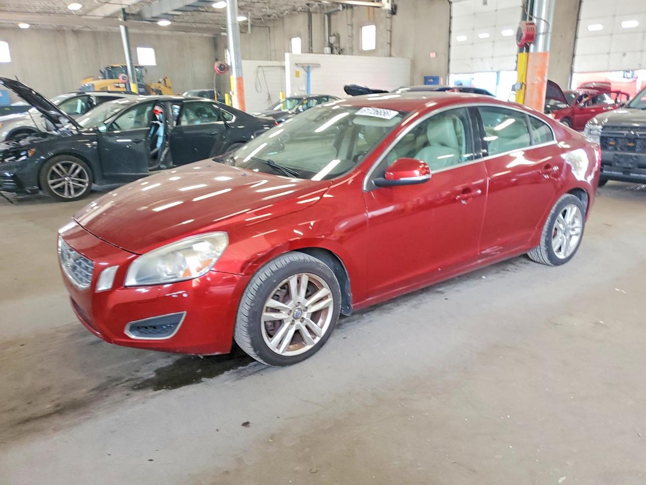2013 VOLVO S60