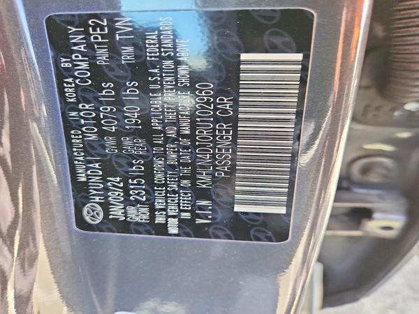 2024 HYUNDAI ELANTRA Limited