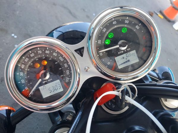 2020 TRIUMPH MOTORCYCLE BONNEVILLE