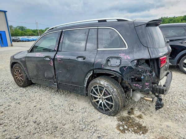 2025 MERCEDES-BENZ GLB AMG GLB35