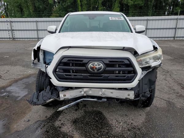 2019 TOYOTA TACOMA SR5