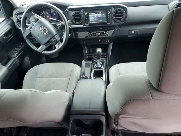 2019 TOYOTA TACOMA SR5