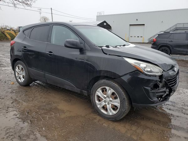 2015 HYUNDAI TUCSON