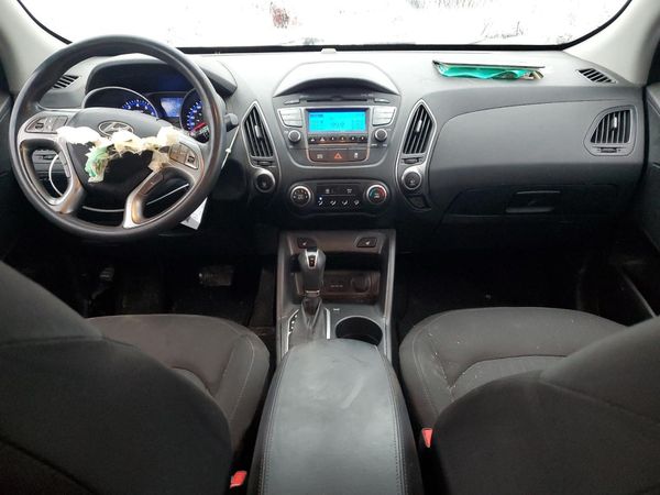 2015 HYUNDAI TUCSON