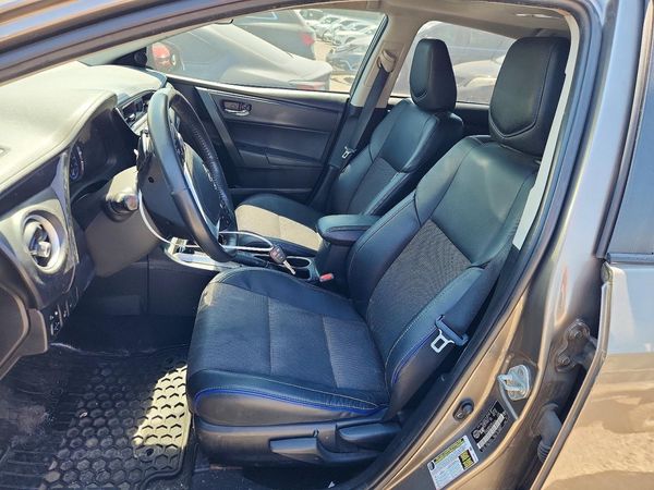 2017 TOYOTA COROLLA