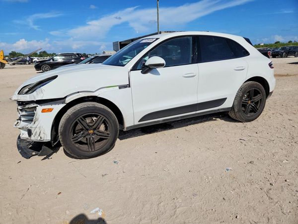 2018 PORSCHE MACAN Macan S