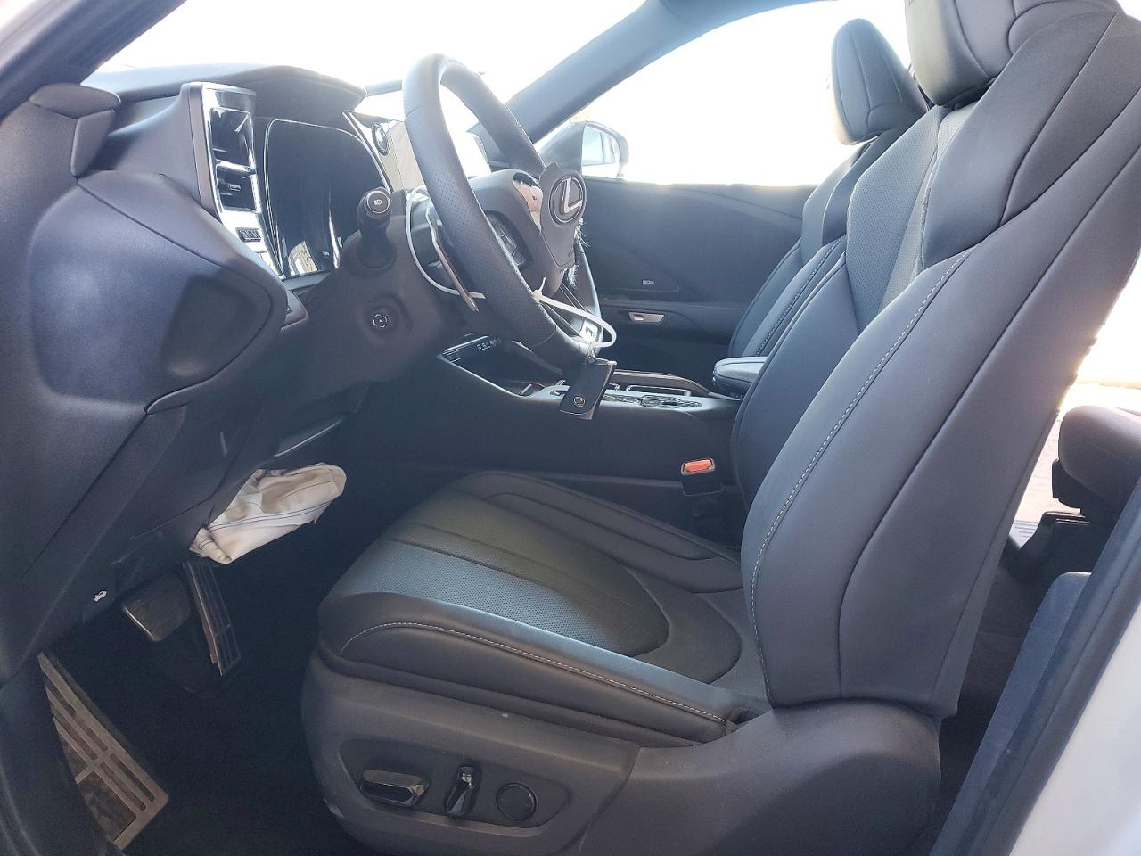 2026 LEXUS TX 500H