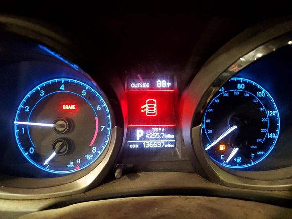 2014 TOYOTA COROLLA