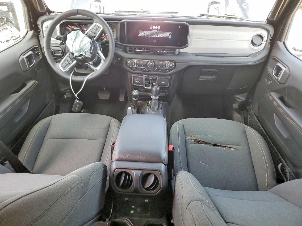 2026 JEEP WRANGLER 4-DOOR SAHARA