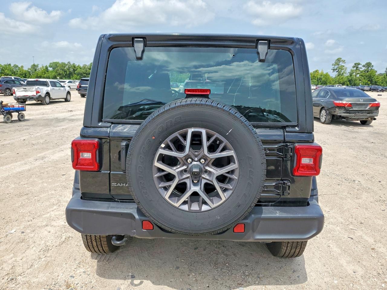 2026 JEEP WRANGLER 4-DOOR SAHARA