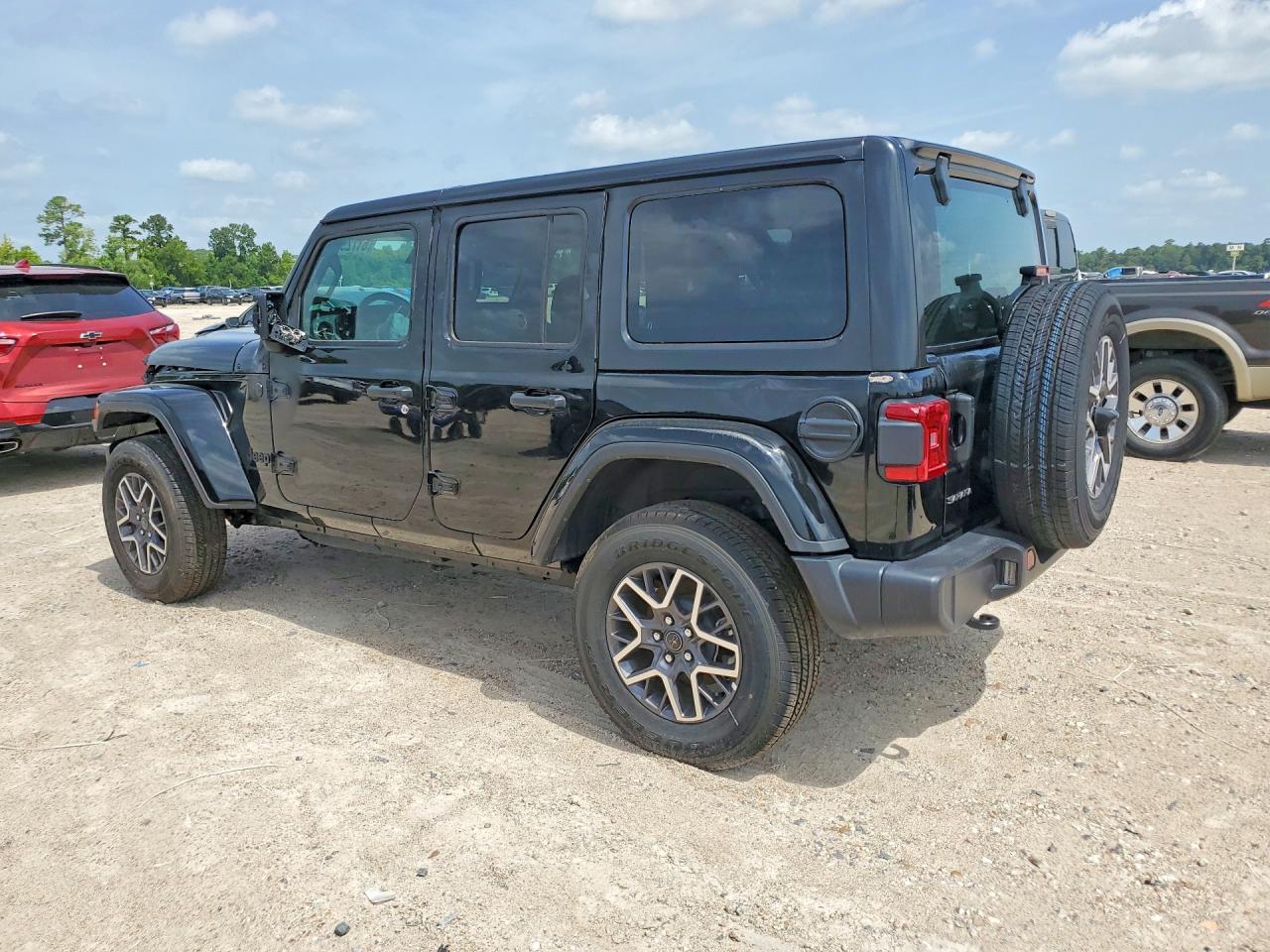 2026 JEEP WRANGLER 4-DOOR SAHARA