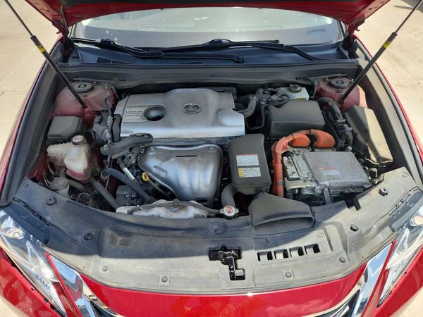 2018 LEXUS ES