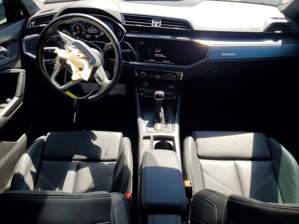 2024 AUDI Q3
