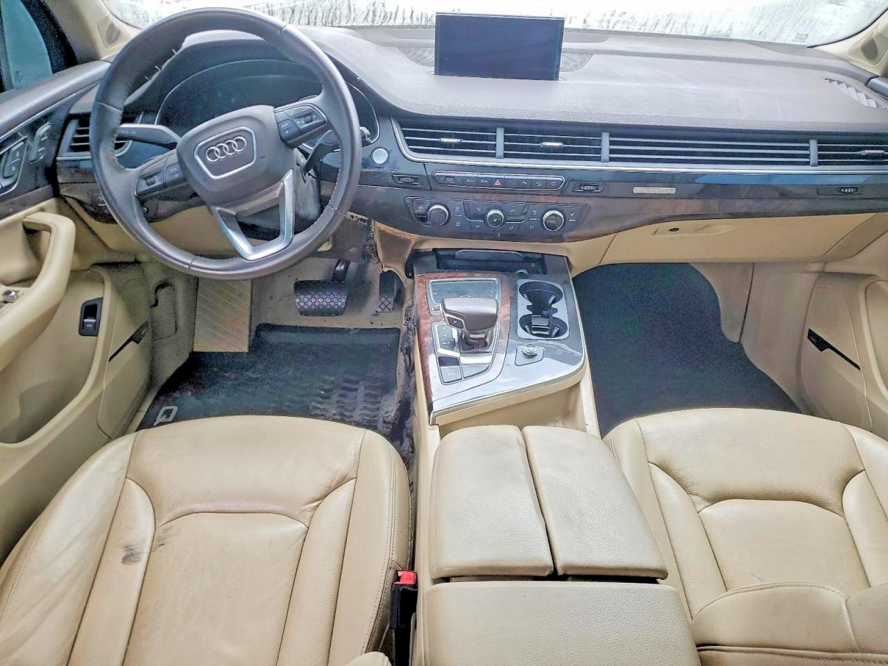 2018 AUDI Q7 quattro Premium Plus