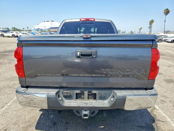 2019 TOYOTA TUNDRA SR5 Grade