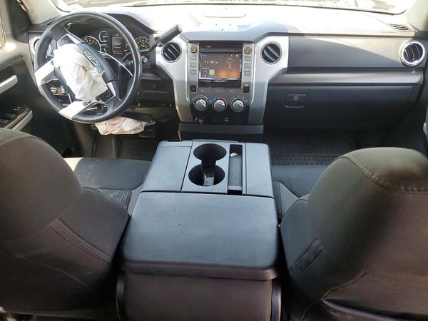 2019 TOYOTA TUNDRA SR5 Grade