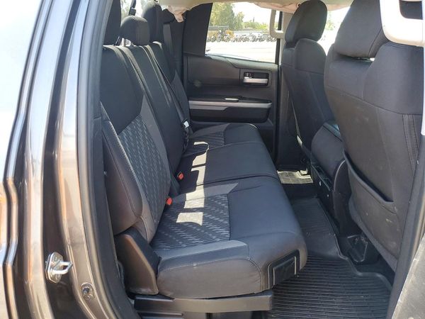 2019 TOYOTA TUNDRA SR5 Grade